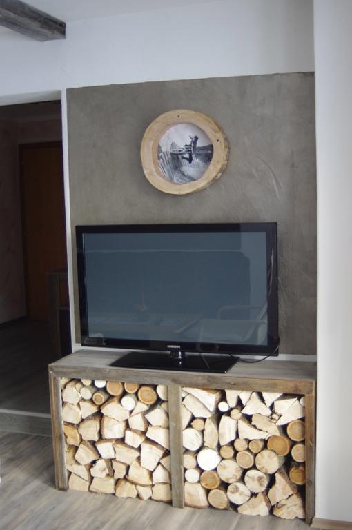 Alpin-Sportiv Apartment แลร์มอส ห้อง รูปภาพ