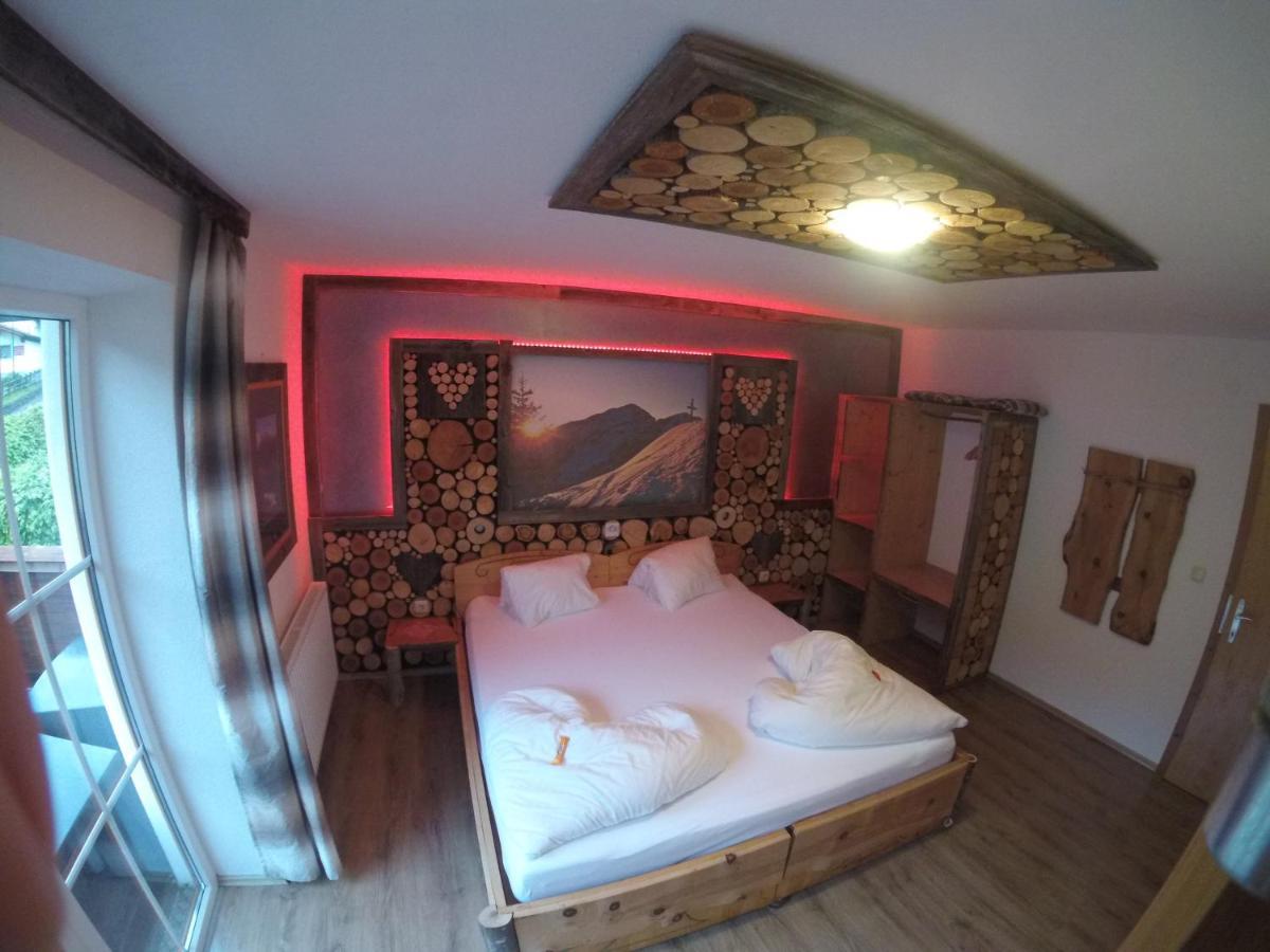 Alpin-Sportiv Apartment แลร์มอส ภายนอก รูปภาพ