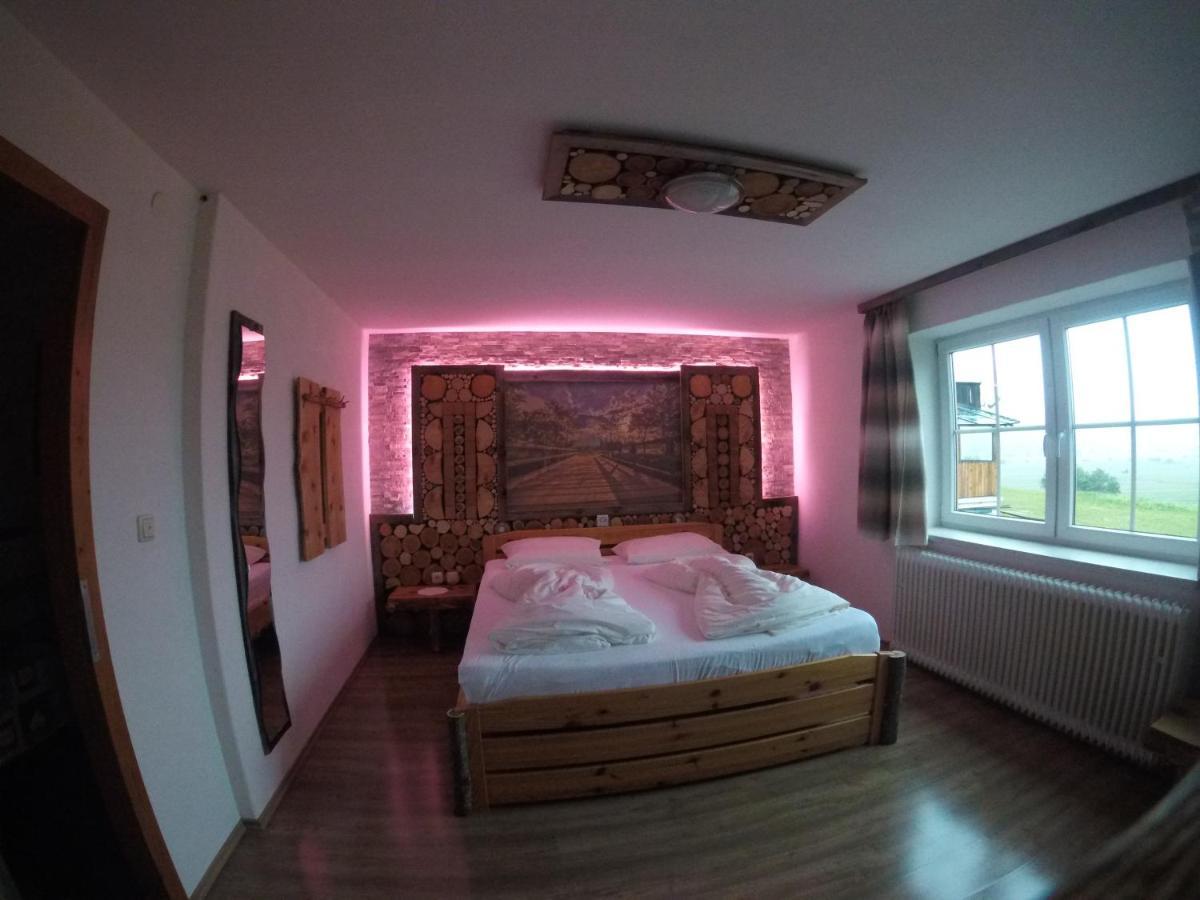 Alpin-Sportiv Apartment แลร์มอส ภายนอก รูปภาพ