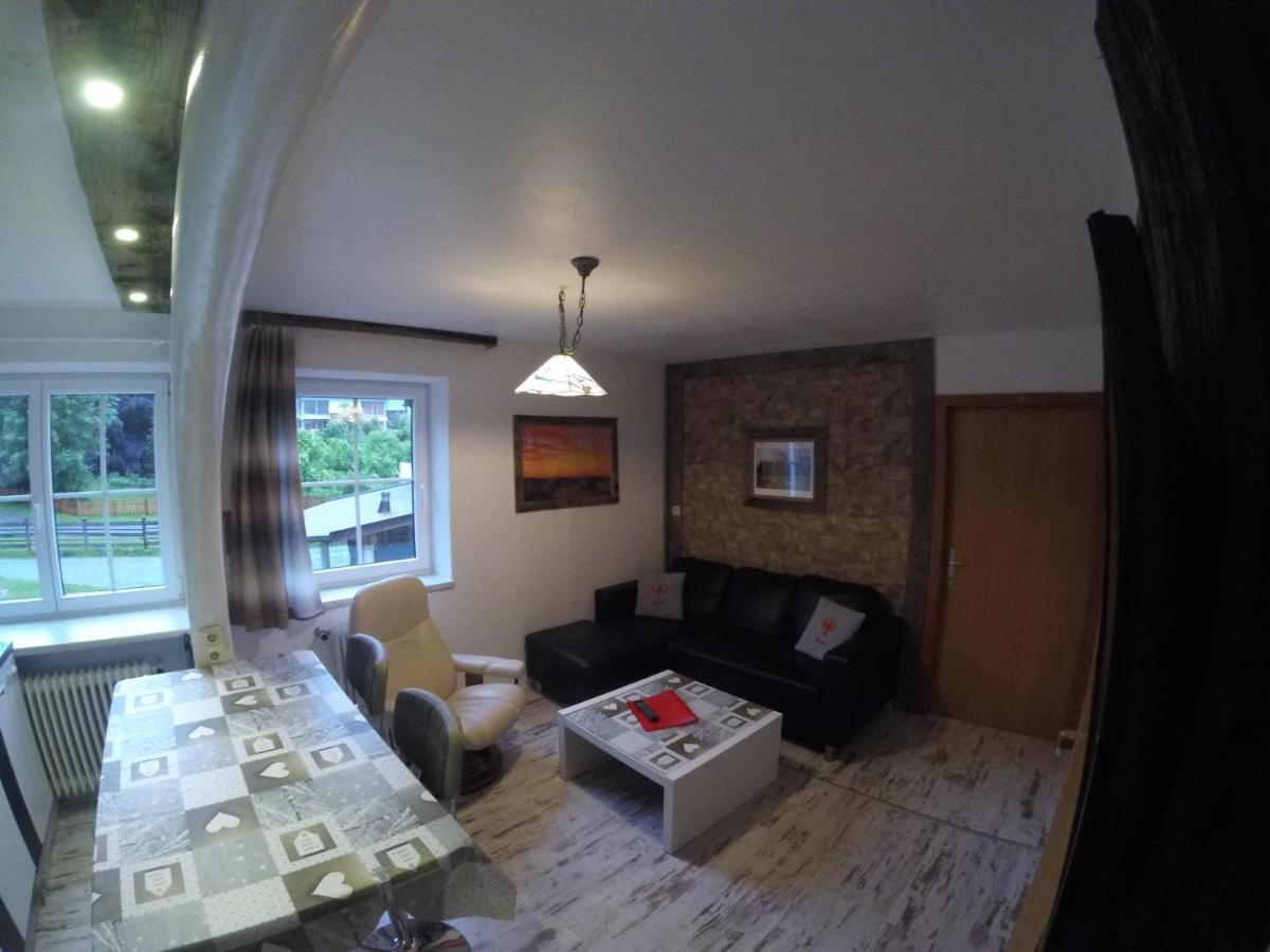 Alpin-Sportiv Apartment แลร์มอส ภายนอก รูปภาพ