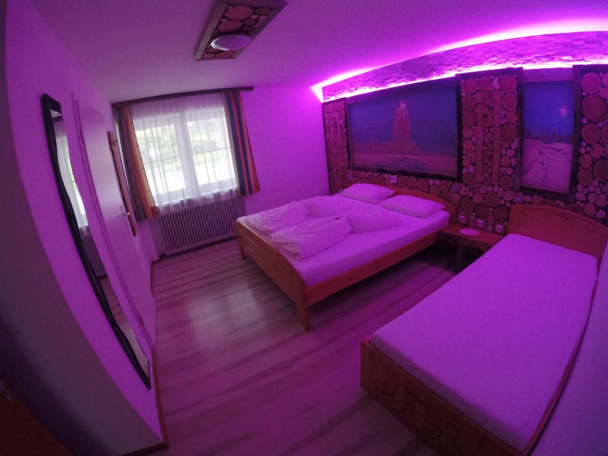 Alpin-Sportiv Apartment แลร์มอส ภายนอก รูปภาพ