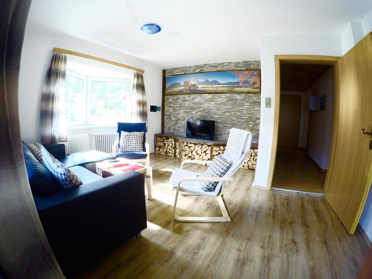 Alpin-Sportiv Apartment แลร์มอส ภายนอก รูปภาพ